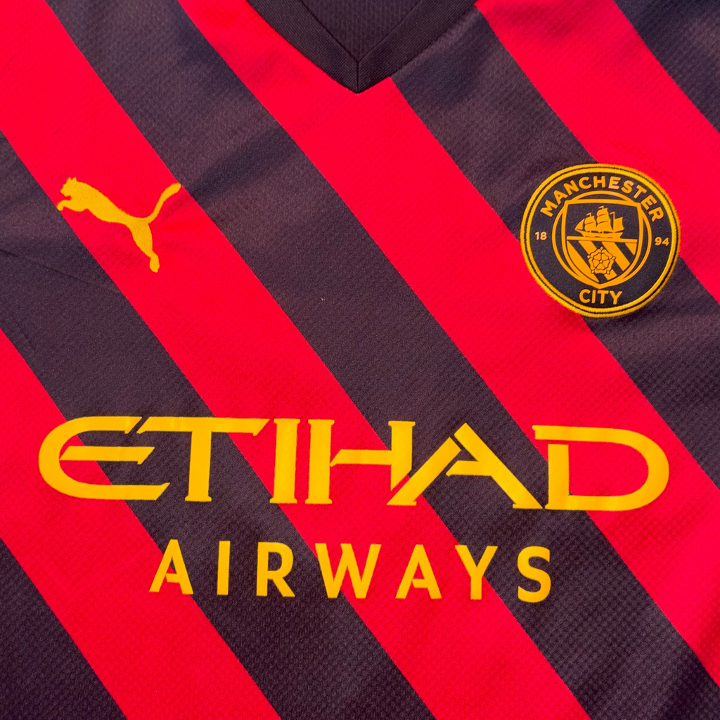 Manchester City 2022/23 Away Kit RÚBEN M