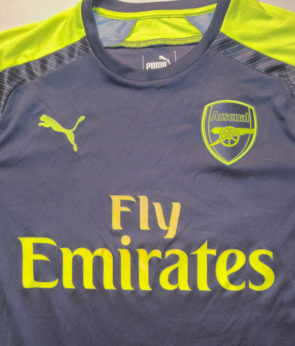 Arsenal 2016/17 Third Kit S