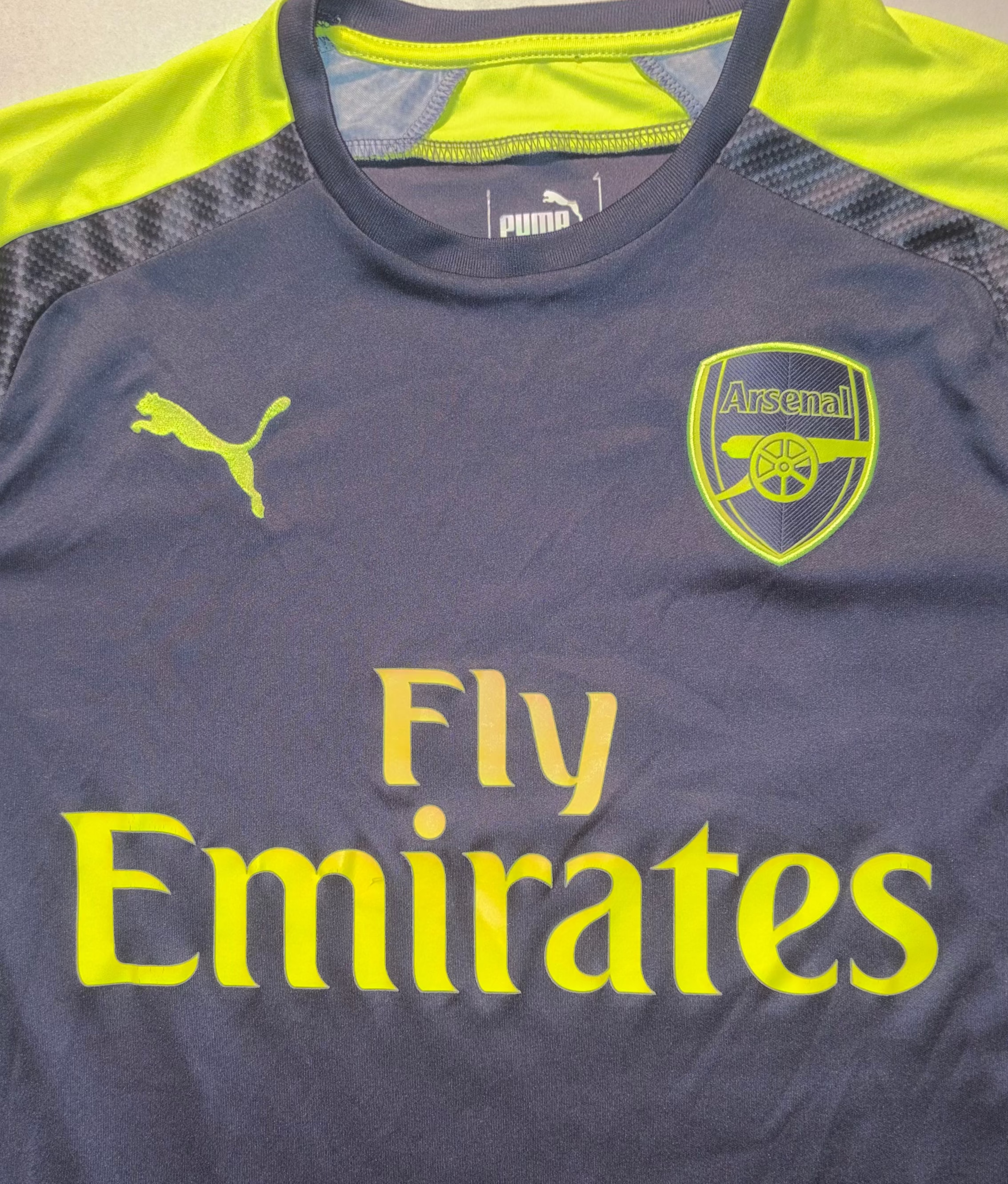 Arsenal 2016/17 Third Kit S