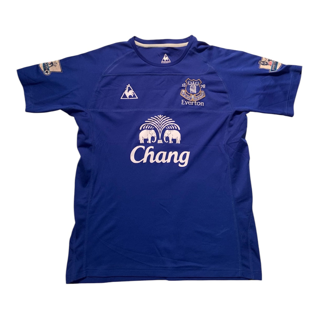 Everton 2010/11 Home Kit BAINES L