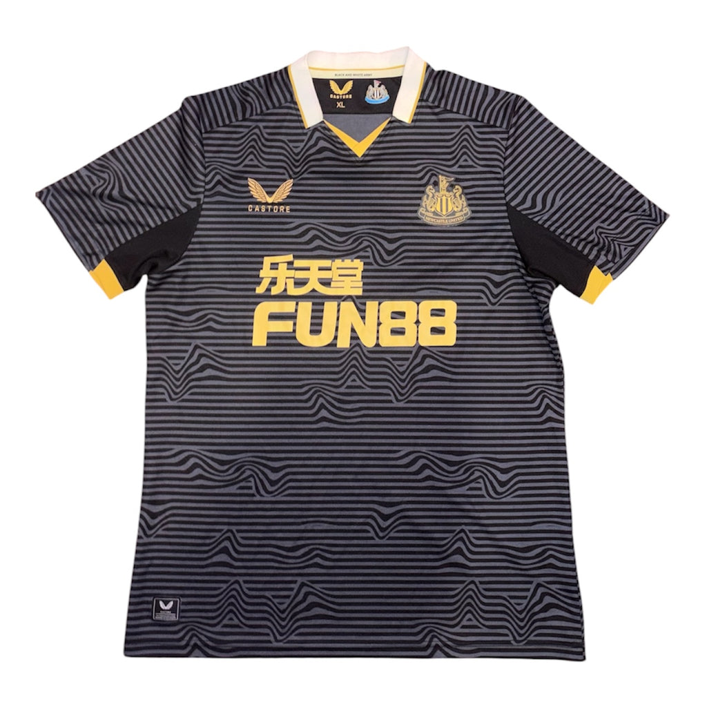 Newcastle United 2021/22 Away Kit XL