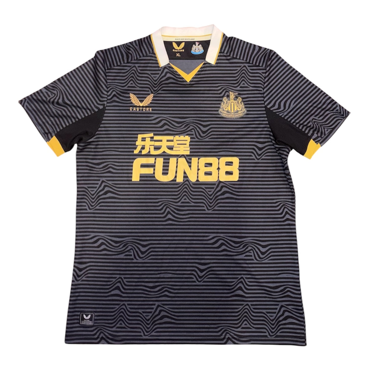 Newcastle United 2021/22 Away Kit XL